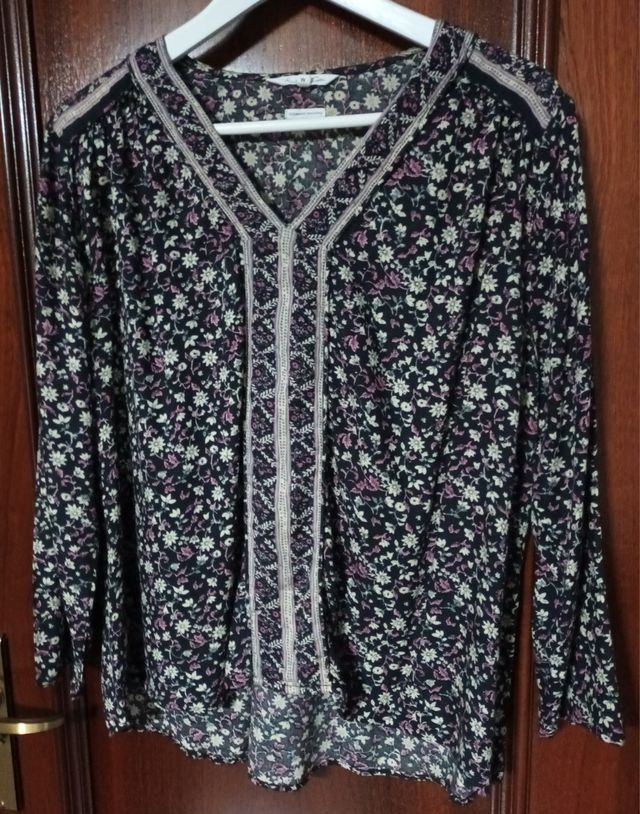 Blusa flores