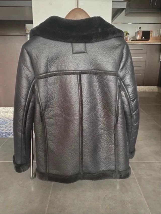 Cazadora biker. Talla S