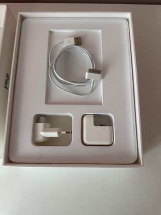 IPAD MD371 TY celular 64 GB