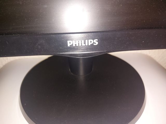 Monitor Philips 243V5L - 24"