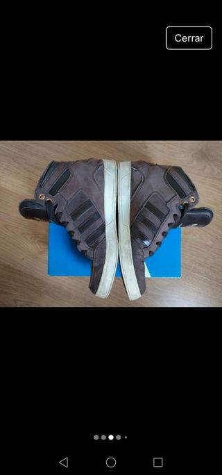 Zapatillas Adidas Marrones