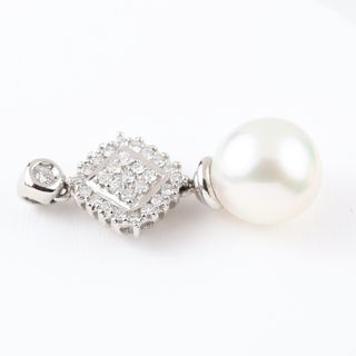 Colgante oro diamantes y perla