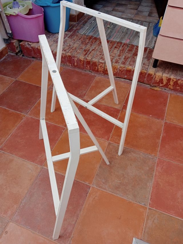 Borriquetes metálicos