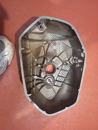 Tapa motor izquierda bmw r1250rt
