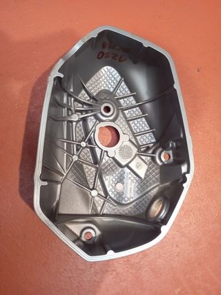 Tapa de motor derecha bmw r1250rt