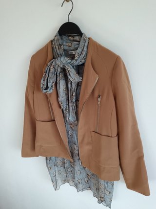 Chaqueta marrón