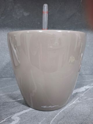 Macetero Lechuza marrón metálico