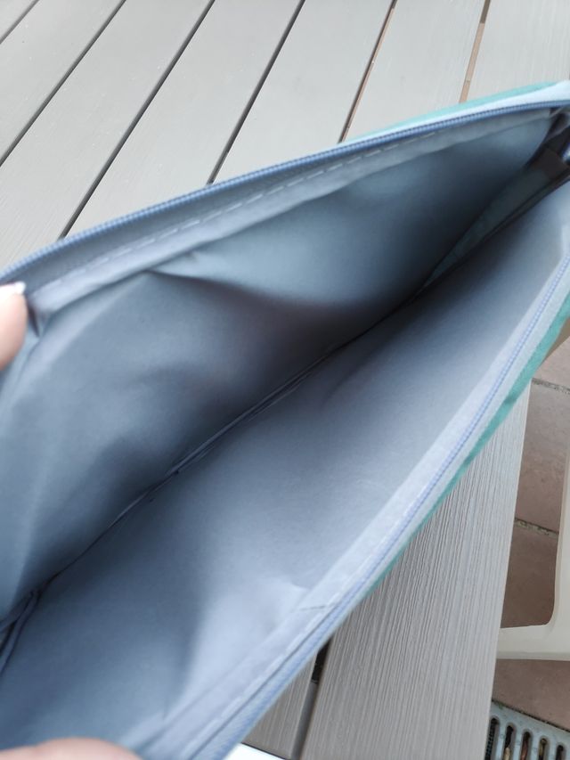 Funda ordenador y estuche