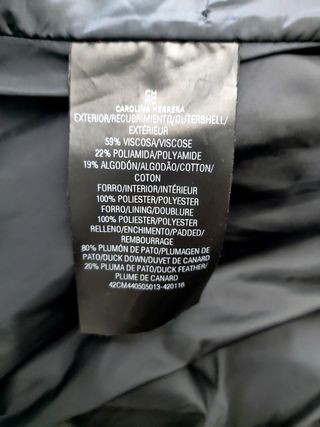 Chaquetón de plumas de Carolina Herrera 