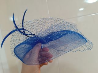 Tocado o casquete de madrina