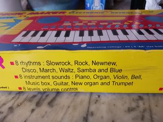 Pianola elettronica giocattolo anni 70 80