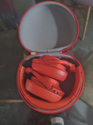 Auriculares Sony h.ear on