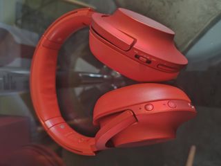 Auriculares Sony h.ear on