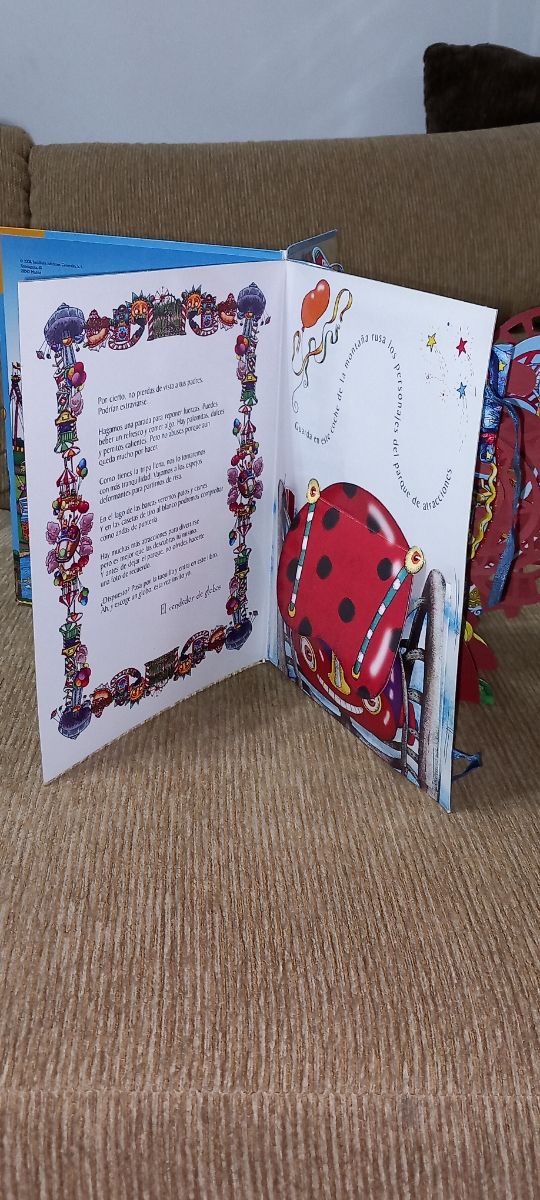 Libro Pop Up EL PARQUE DE ATRACCIONES