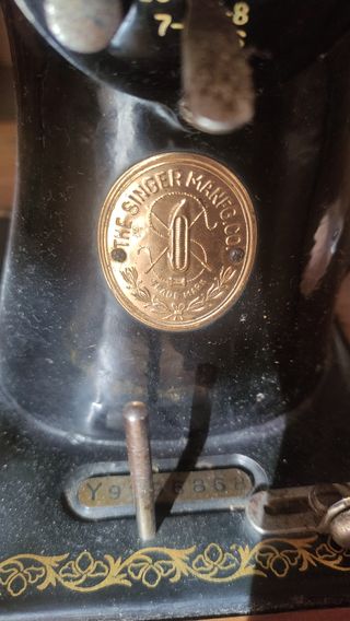 Maquina coser SINGER