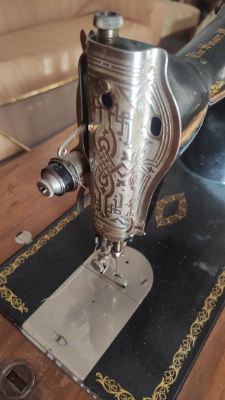 Maquina coser SINGER