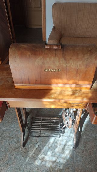 Maquina coser SINGER