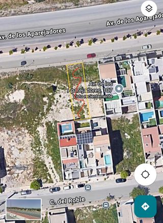 Parcela solar proyecto Avd Aparejadores