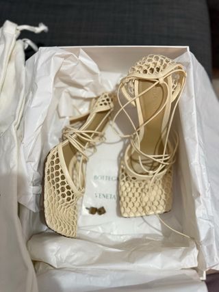 Bottega veneta tacones original 