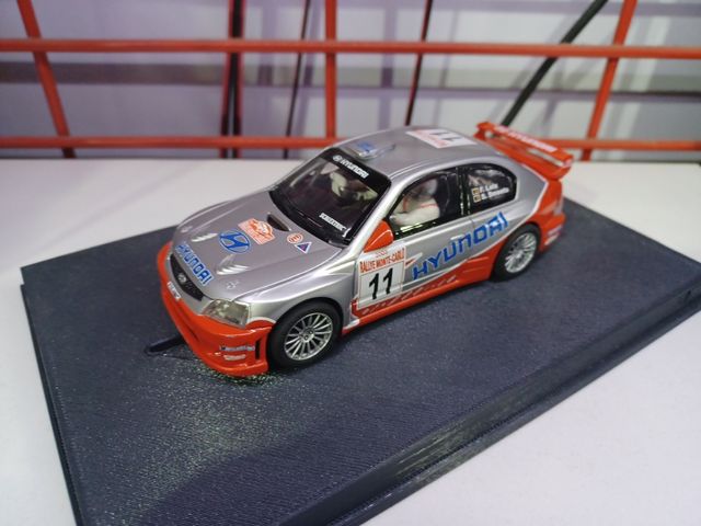 Hyundai scalextric