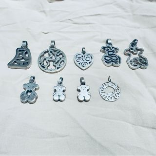 Pack de 7 colgantes Tous