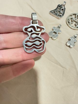 Pack de 7 colgantes Tous