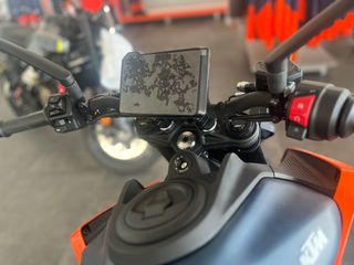 KTM DUKE 125 2025