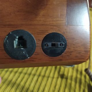 ANTIGUO TELÉFONO DE MADERA