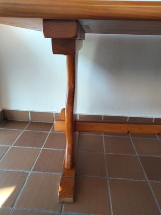 Mesa comedor pino