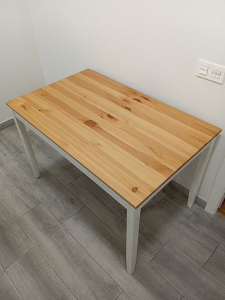 Mesa de madera