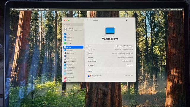 MacBook Pro i9 da 15 pollici da 1 TB
