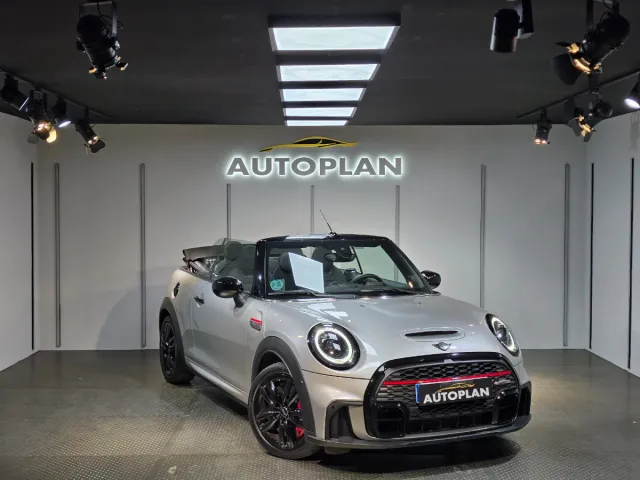 MINI JOHN COOPER WORKS CABRIO