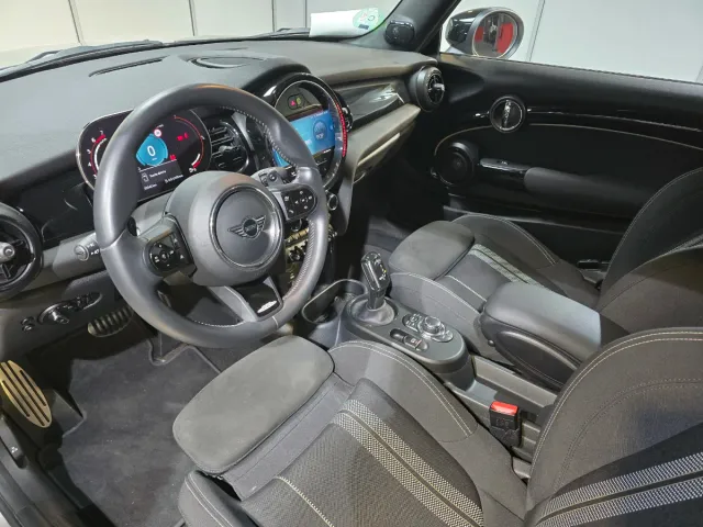 MINI JOHN COOPER WORKS CABRIO