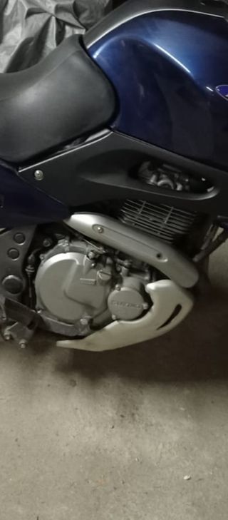 MOTO SUZUKI FREEWIND