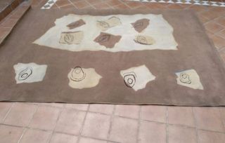 Alfombra marrón