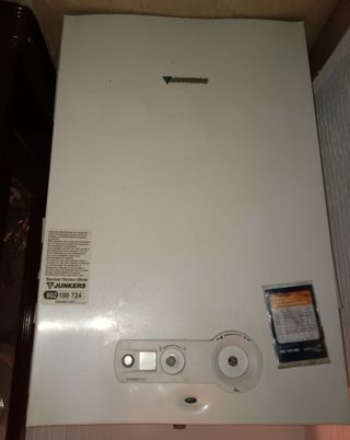 Calentador Junkers de agua, encendido automático