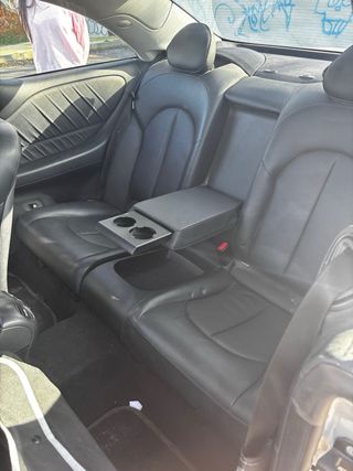 Mercedes-Benz  CLK 2009