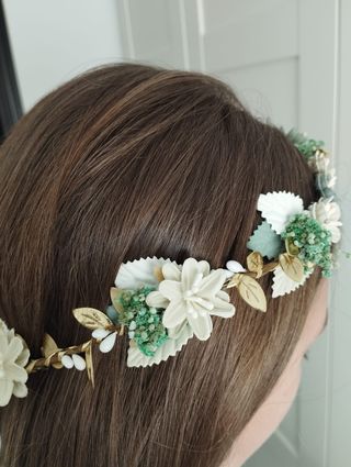 Corona comunión flores nueva más en mi perfil