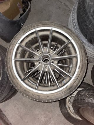 Llantas Avalini