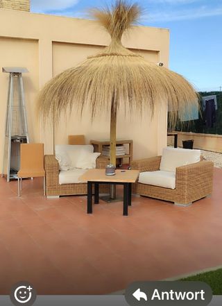 Sombrillas de carri verzo mimbre