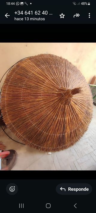 Sombrillas de carri verzo mimbre