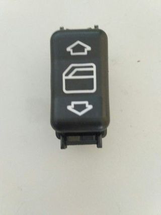 INTERRUPTOR ELEVALUNAS MERCEDES  W124