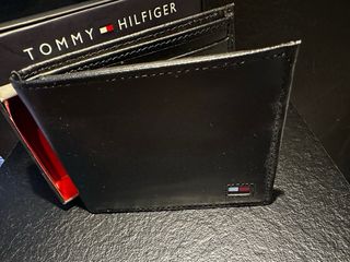 Billetera de hombre  Tommy Hilfiger
