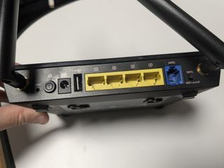 Modem Router Asus DSL N14U per ADSL