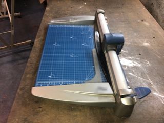 Guillotina cortadora de papel