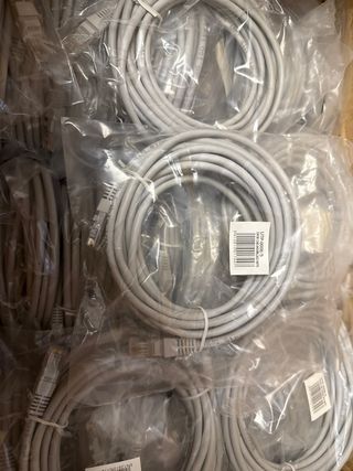 Cables de red 5 metros por 1 euro cada uno