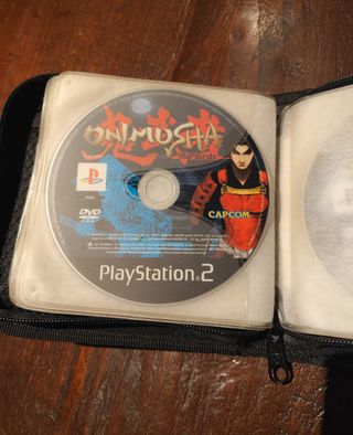 Lotto PlayStation 2 e Astuccio ps1