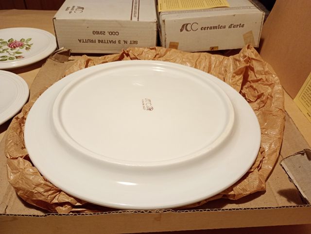 Servizio di piatti in ceramica Gesualdo Fuina