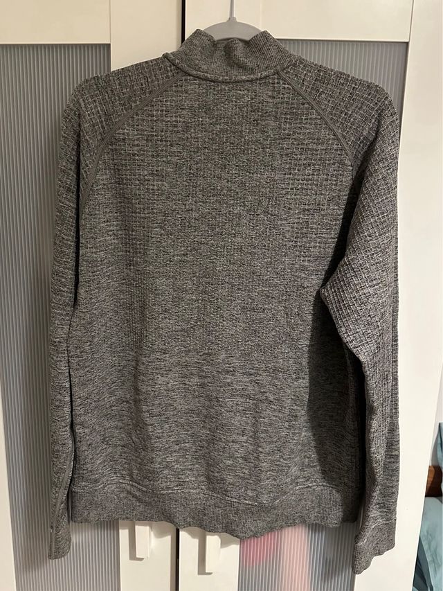 Sudadera para deporte 