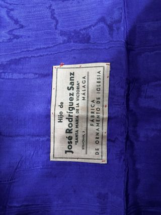 Planeta morada de guitarra